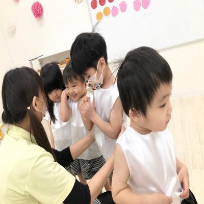 おゆうぎ会の練習《大阪市西区、新町にある幼児教育一体型保育園HUGアカデミー》