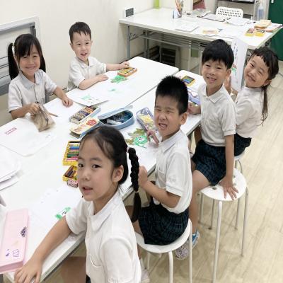基礎学習をしました。 《大阪市中央区心斎橋、長堀橋にある学べる保育園HUGキッズ、一時預かり》
