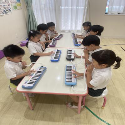 クッキングとピアニカ練習！《大阪市中央区長堀橋、心斎橋にある学べる保育園》