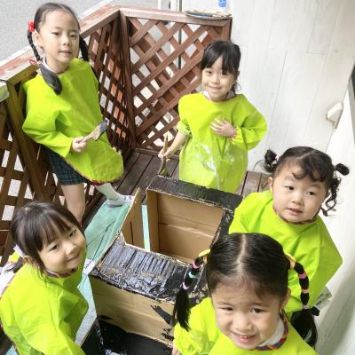 大型製作をしました！ 《大阪市中央区心斎橋、長堀橋にある学べる保育園HUGキッズ、一時預かり》