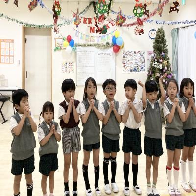 クリスマスコンサートに向けて 《大阪市中央区心斎橋、長堀橋にある学べる保育園HUGキッズ、一時預かり》
