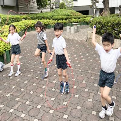 縄跳び＆ケンケンパ！ 《大阪市中央区心斎橋、長堀橋にある学べる保育園HUGキッズ、一時預かり》