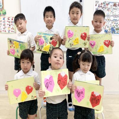 絵画をしました！ 《大阪市中央区心斎橋、長堀橋にある学べる保育園HUGキッズ、一時預かり》