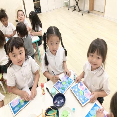 クラフトをしました！ 《大阪市中央区心斎橋、長堀橋にある学べる保育園HUGキッズ、一時預かり》