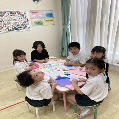 絵画をしました！《大阪市中央区心斎橋、長堀橋にある学べる保育園》
