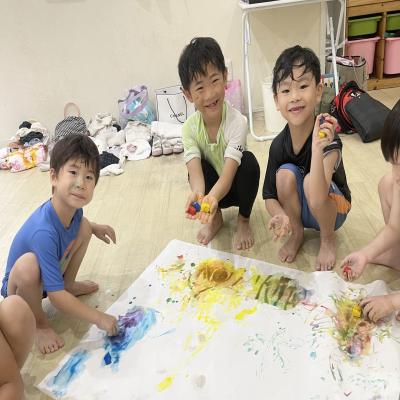 サマースクール3日目！ 《大阪市中央区心斎橋、長堀橋にある学べる保育園HUGキッズ、一時預かり》