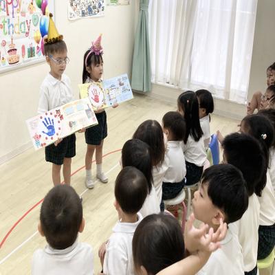 お誕生日会＆盆踊り練習 《大阪市中央区心斎橋、長堀橋にある学べる保育園HUGキッズ、一時預かり》