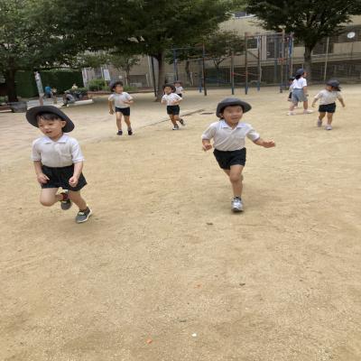 戸外活動！！《大阪市中央区心斎橋、長堀橋にある学べる保育園》