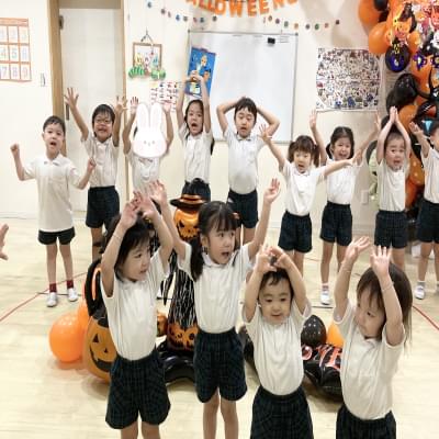 ハロウィン！ 《大阪市中央区心斎橋、長堀橋にある学べる保育園HUGキッズ、一時預かり》