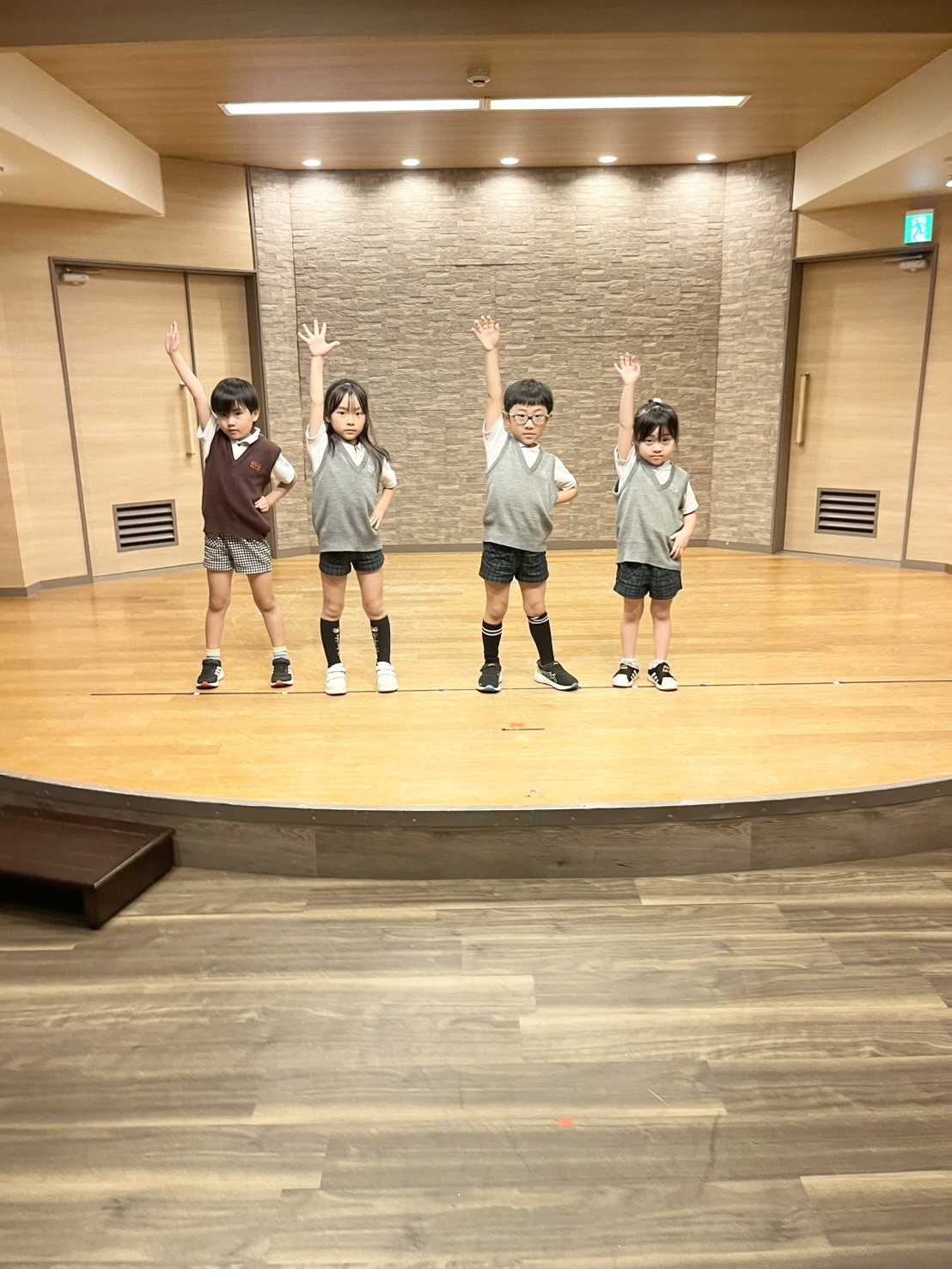 IMG_0784.jpeg (433 KB)